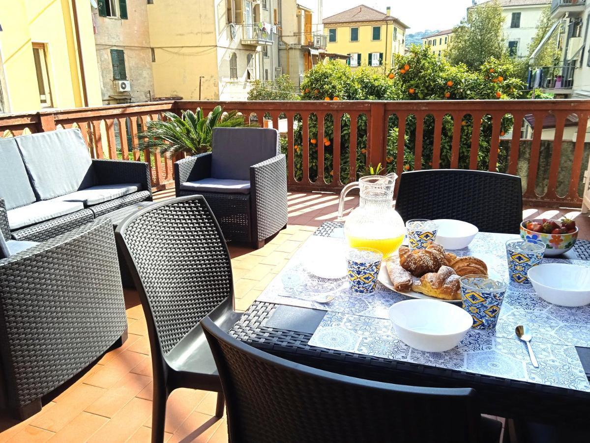 La Casa Di Ele, Parcheggio Privato Gratuito La Spezia Exterior foto